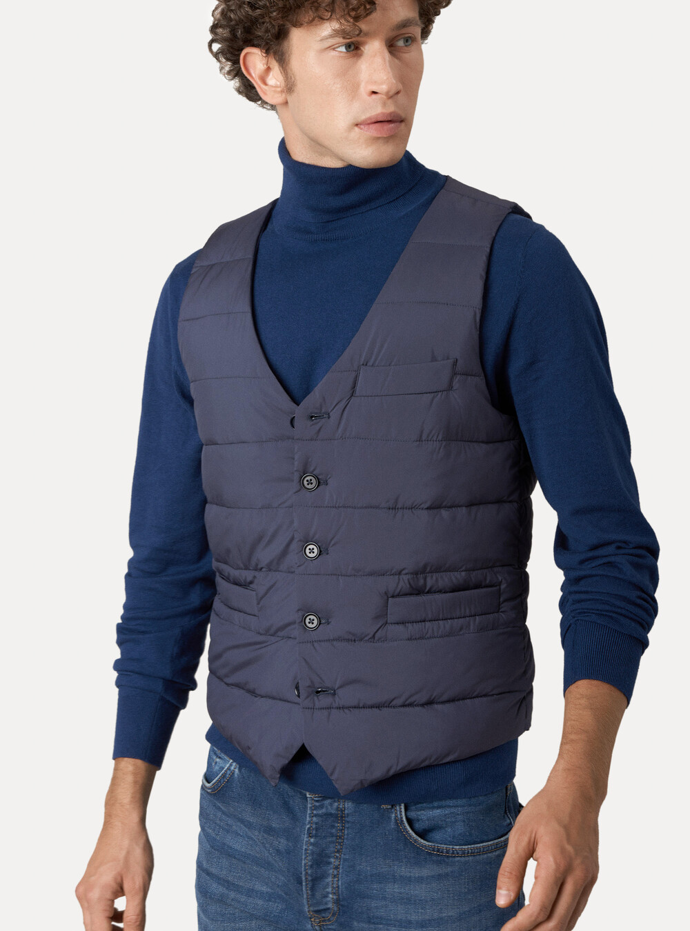 Sleeveless quilted padded vest | GutteridgeEU | Men's catalog-gutteridge -storefront