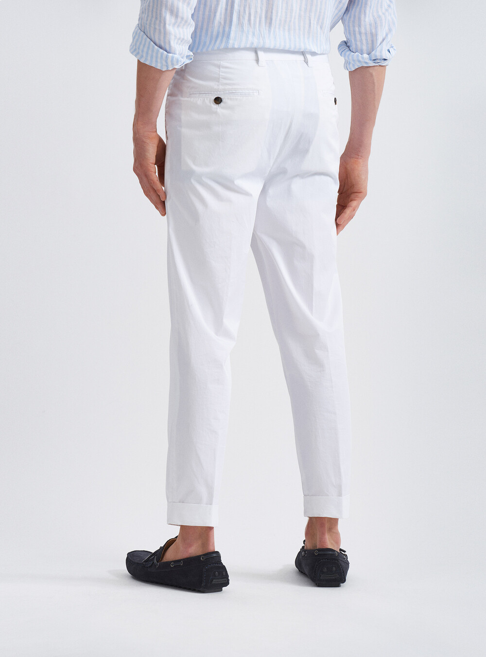 Pantalon en twill de coton à double plis | GutteridgeEU | Pantalons Uomo