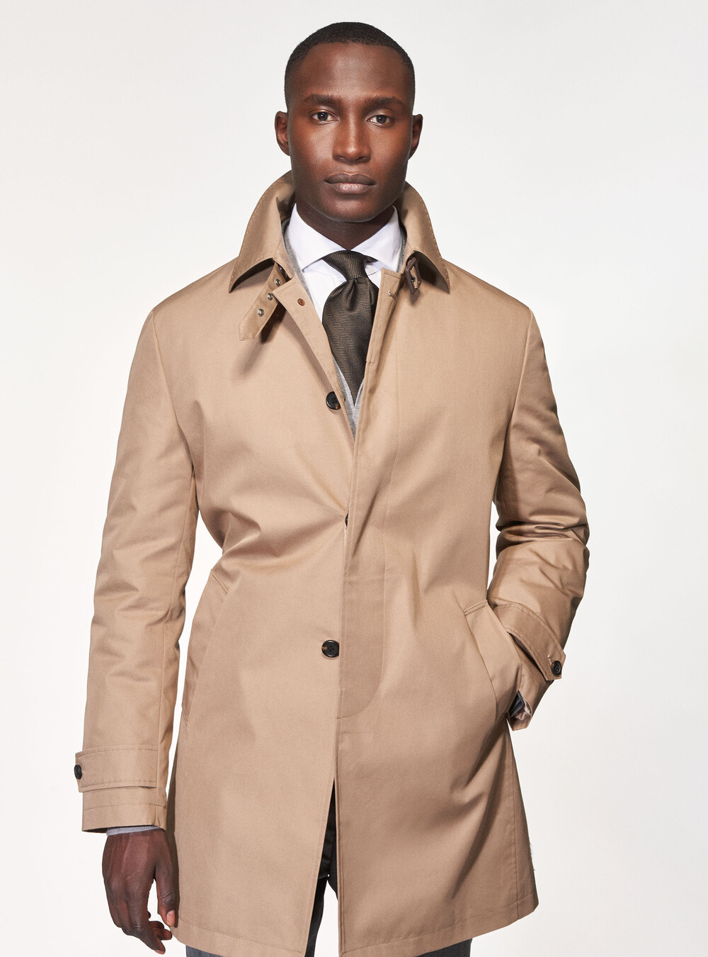Single-breasted raincoat in technical cotton