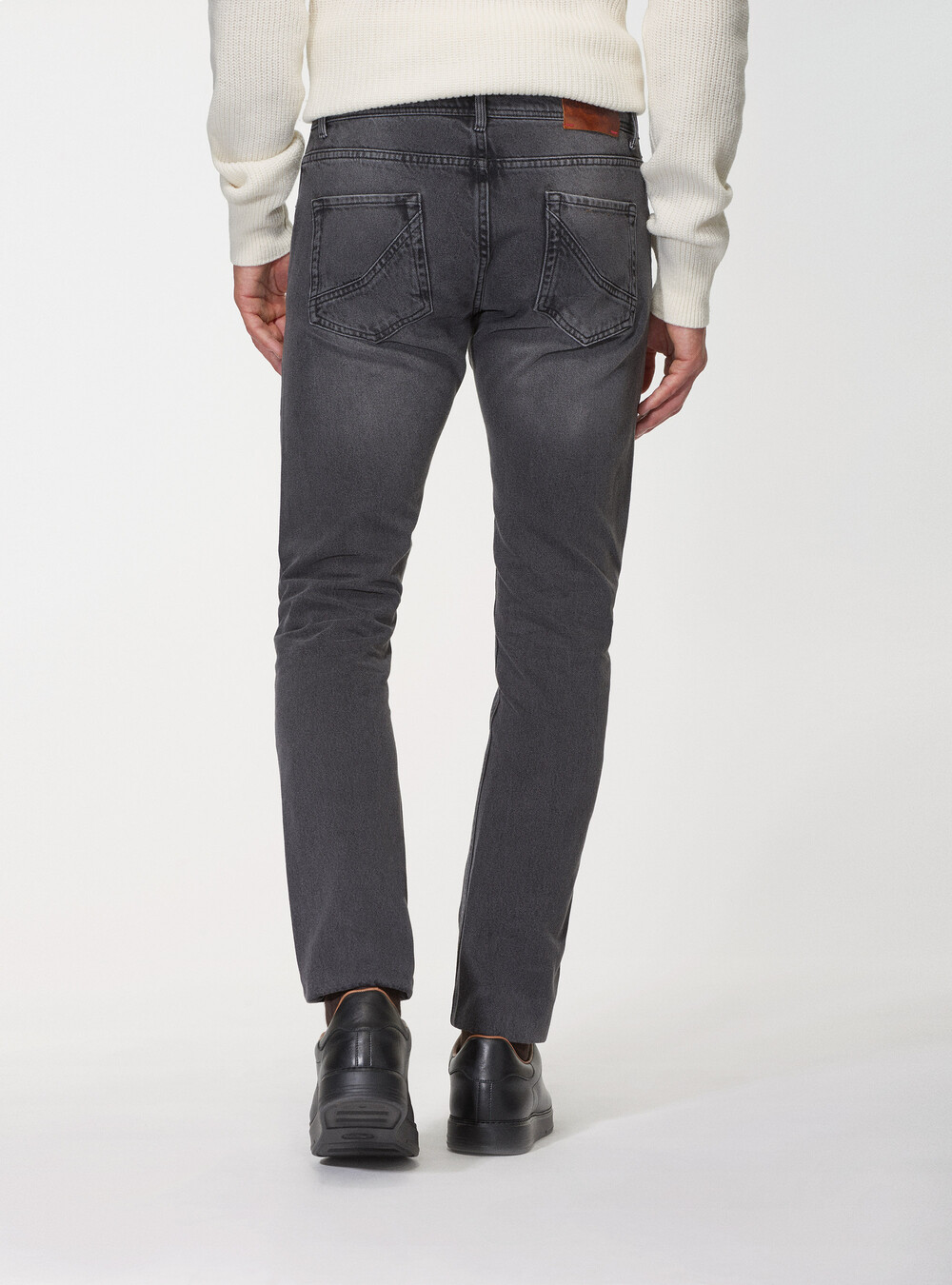 Jeans regular fit grigio scuro | Gutteridge | Jeans Uomo