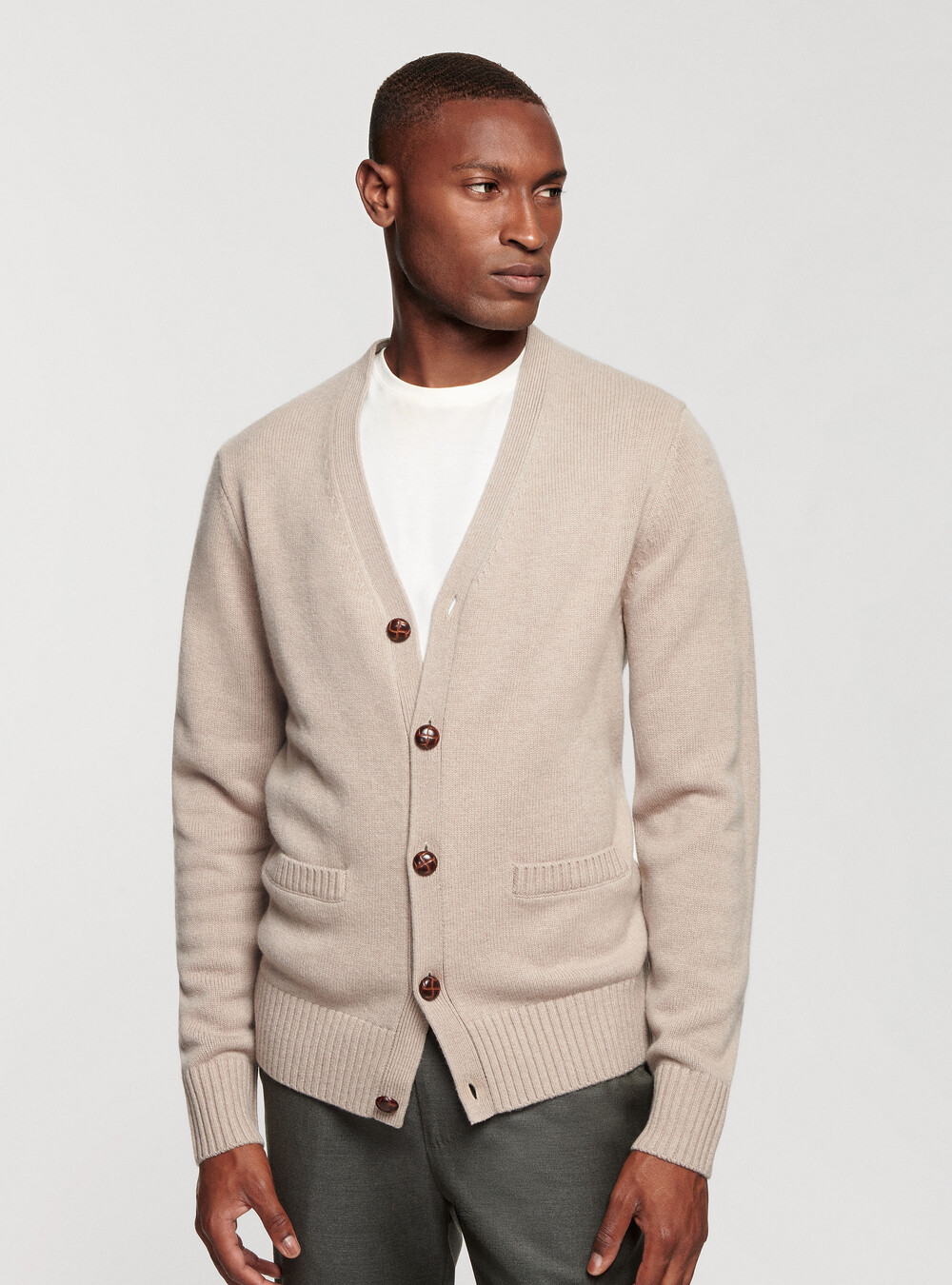 Lambswool and cashmere cardigan | GutteridgeEU | Men's  catalog-gutteridge-storefront