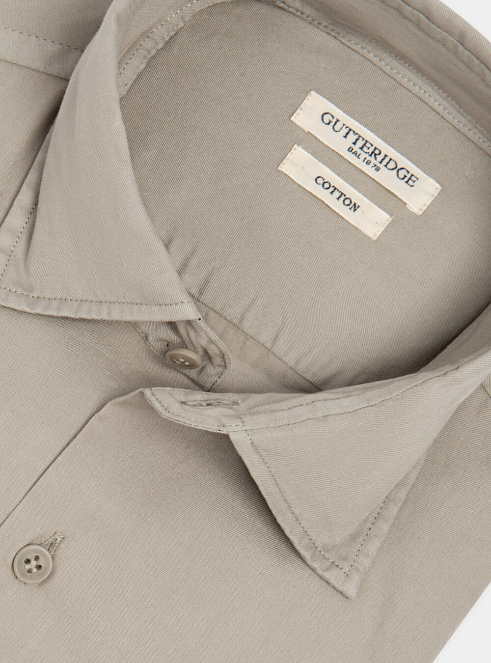 Chemise à col italien en coton teint dans la masse | GutteridgeEU |  catalog-gutteridge-storefront Uomo
