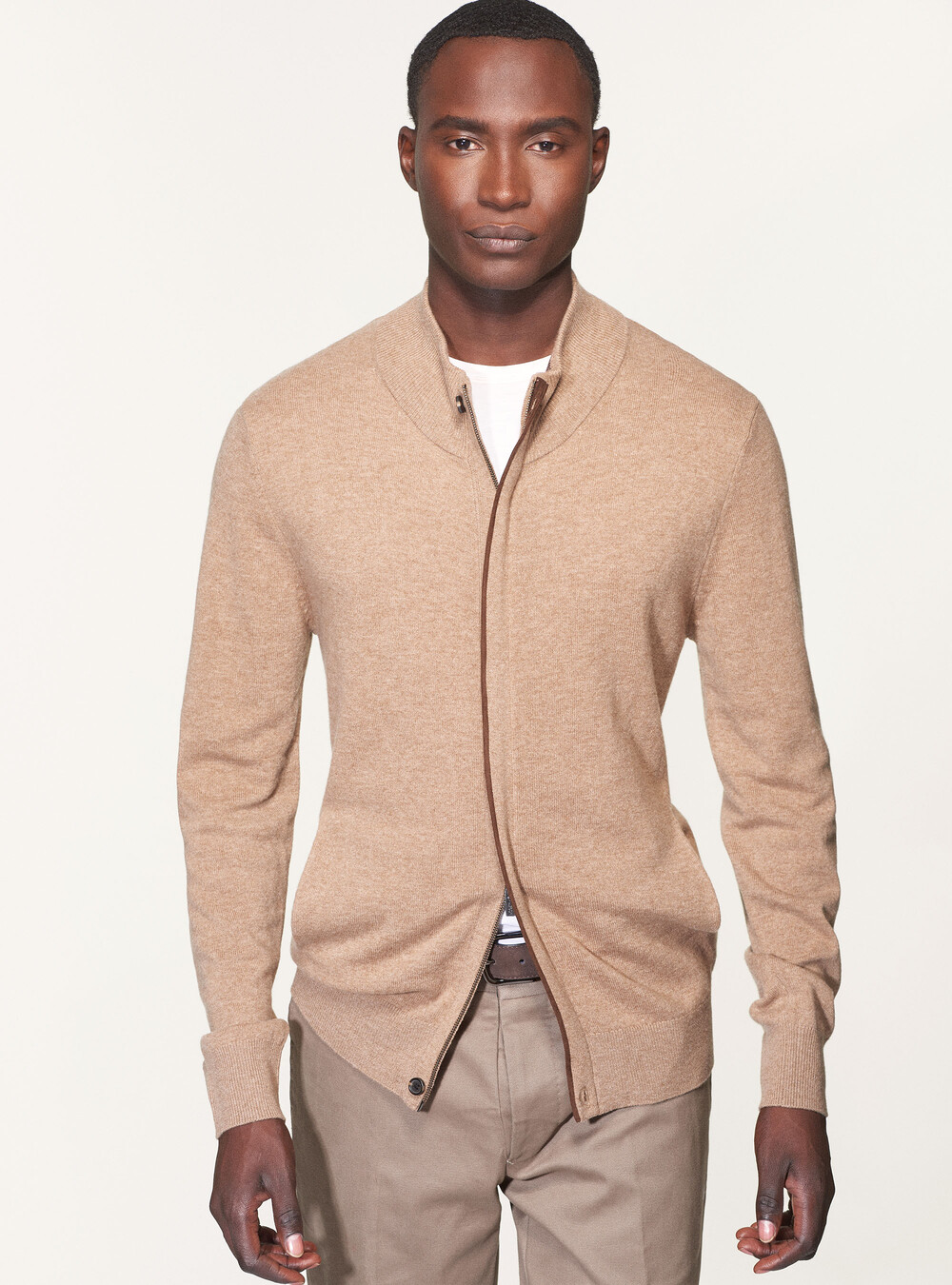 Knitted lambswool and cashmere cardigan | GutteridgeUS | Sweaters Uomo