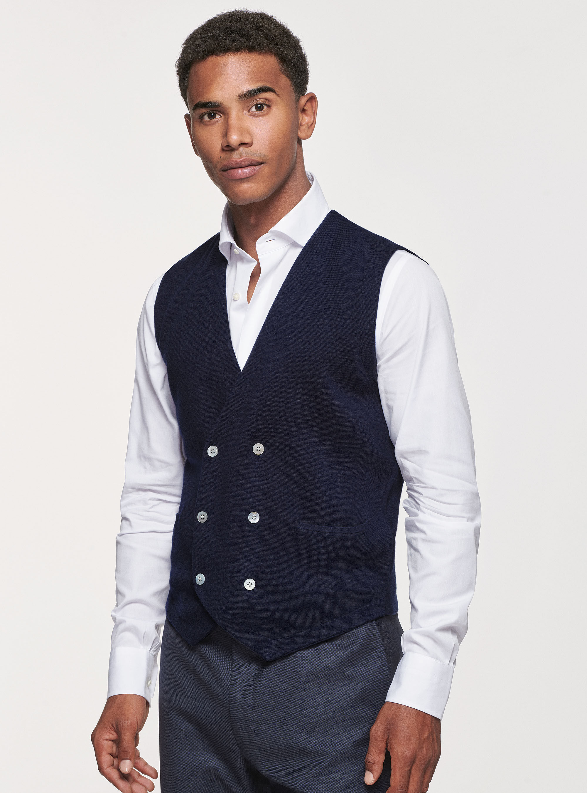 Double-breasted knitted gilet in cotton silk and cashmere