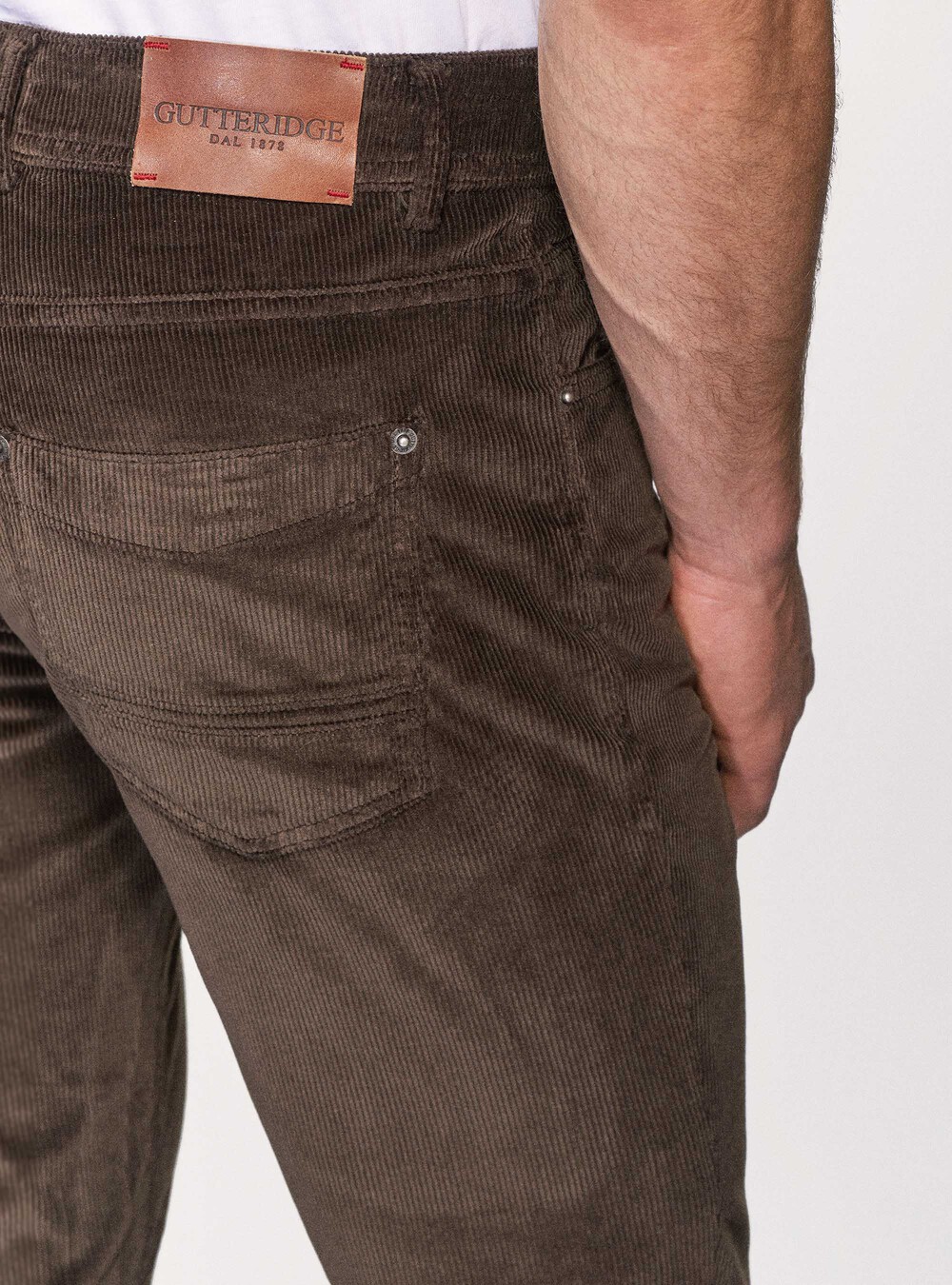 Pantaloni cinque tasche in velluto di cotone stretch | Gutteridge |  Pantaloni Uomo