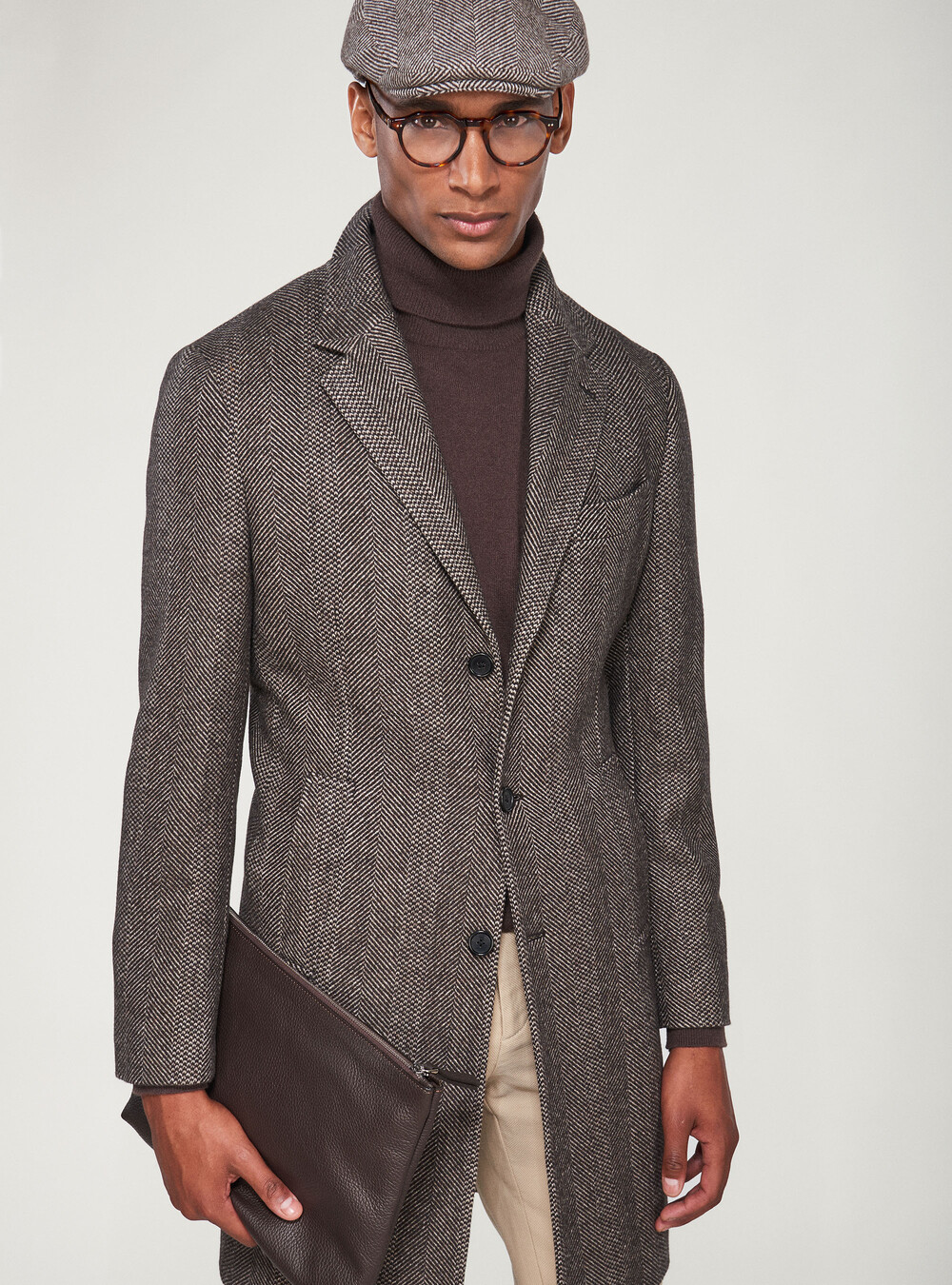 Wool blend herringbone coat | GutteridgeUS | Coats Uomo