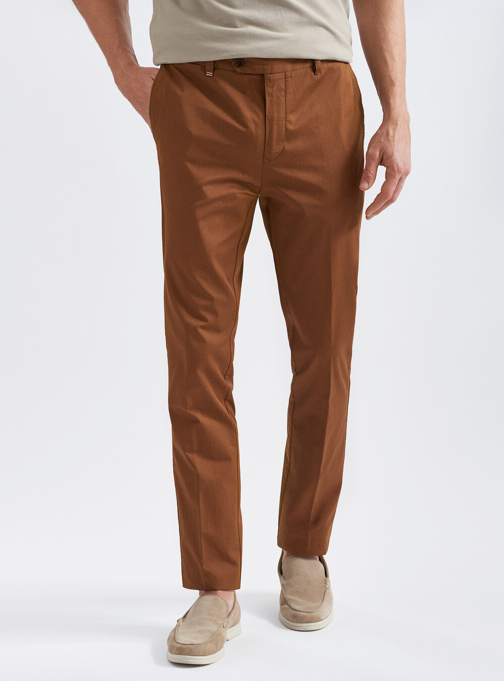 Pantaloni chino in twill di cotone leggero | Gutteridge | SALDI ESTIVI Uomo