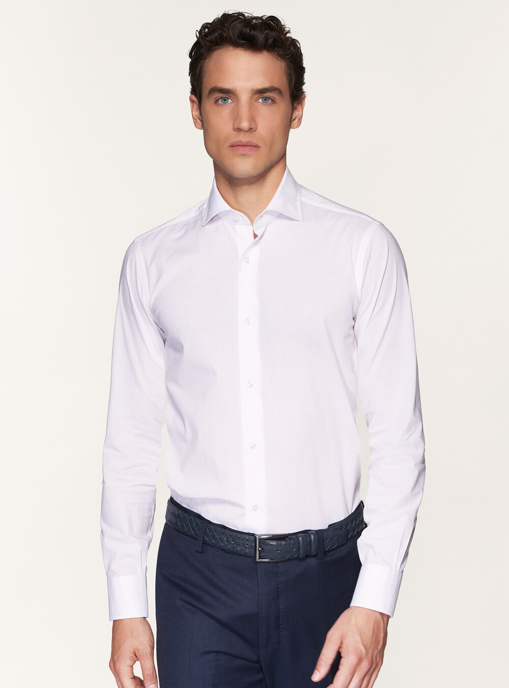 Slim fit shirt in stretch cotton poplin | GutteridgeUS | Shirts Uomo