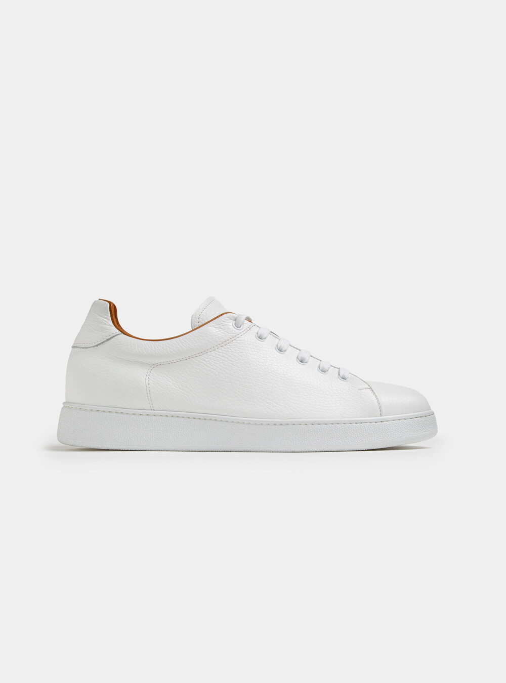 Zapatillas de piel granulada blanca | GutteridgeEU | Sneakers Uomo