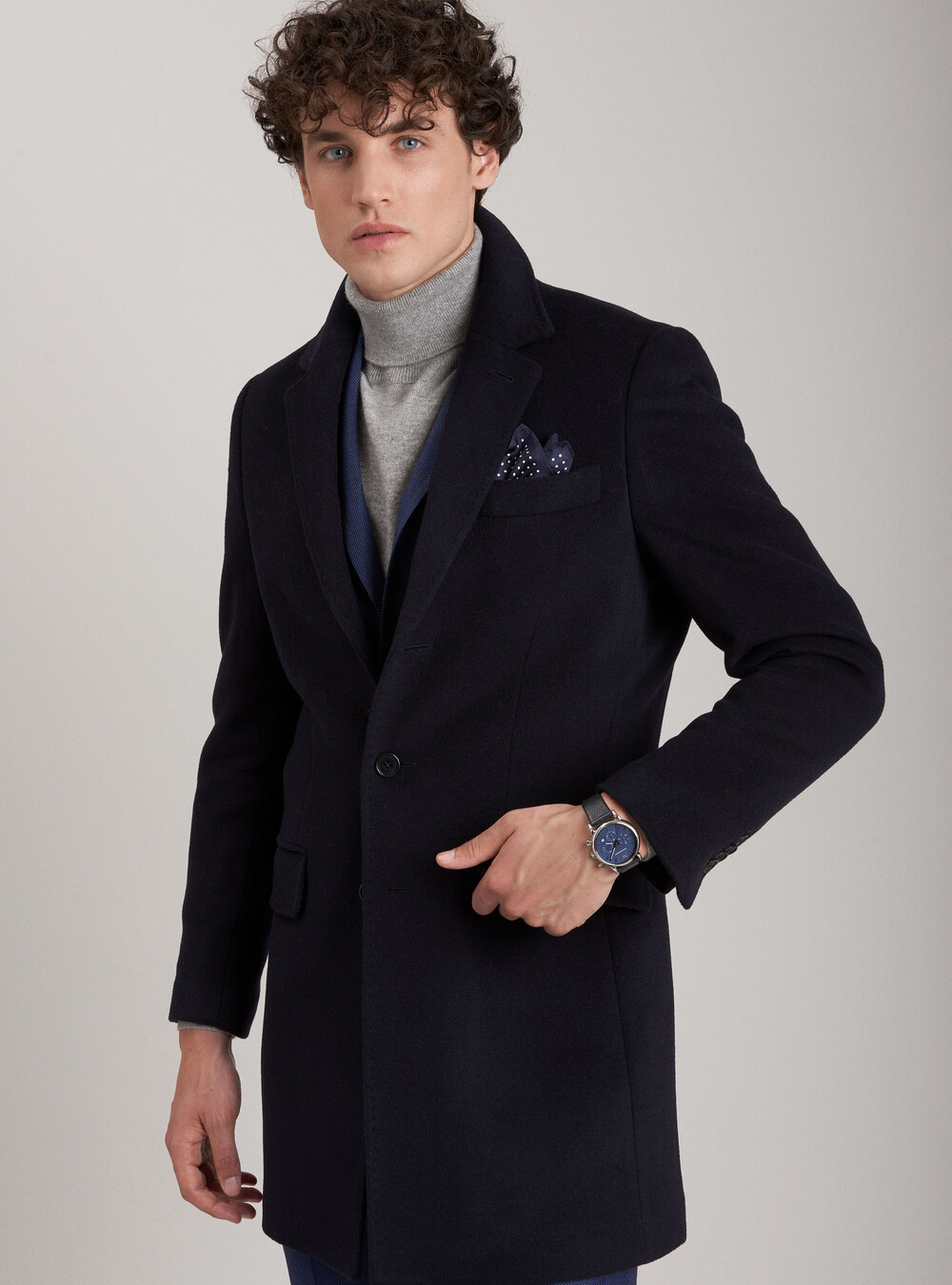 Single breasted wool and cashmere coat | GutteridgeUS | Coats Uomo