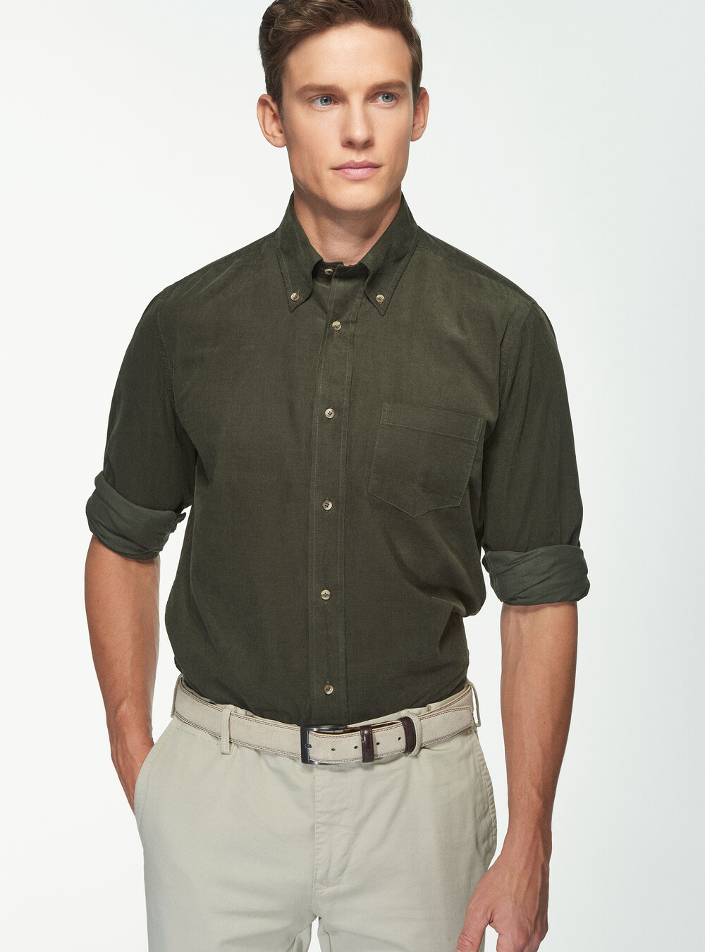 Camicia collo button down in velluto di cotone | GutteridgeEU |  catalog-gutteridge-storefront Uomo
