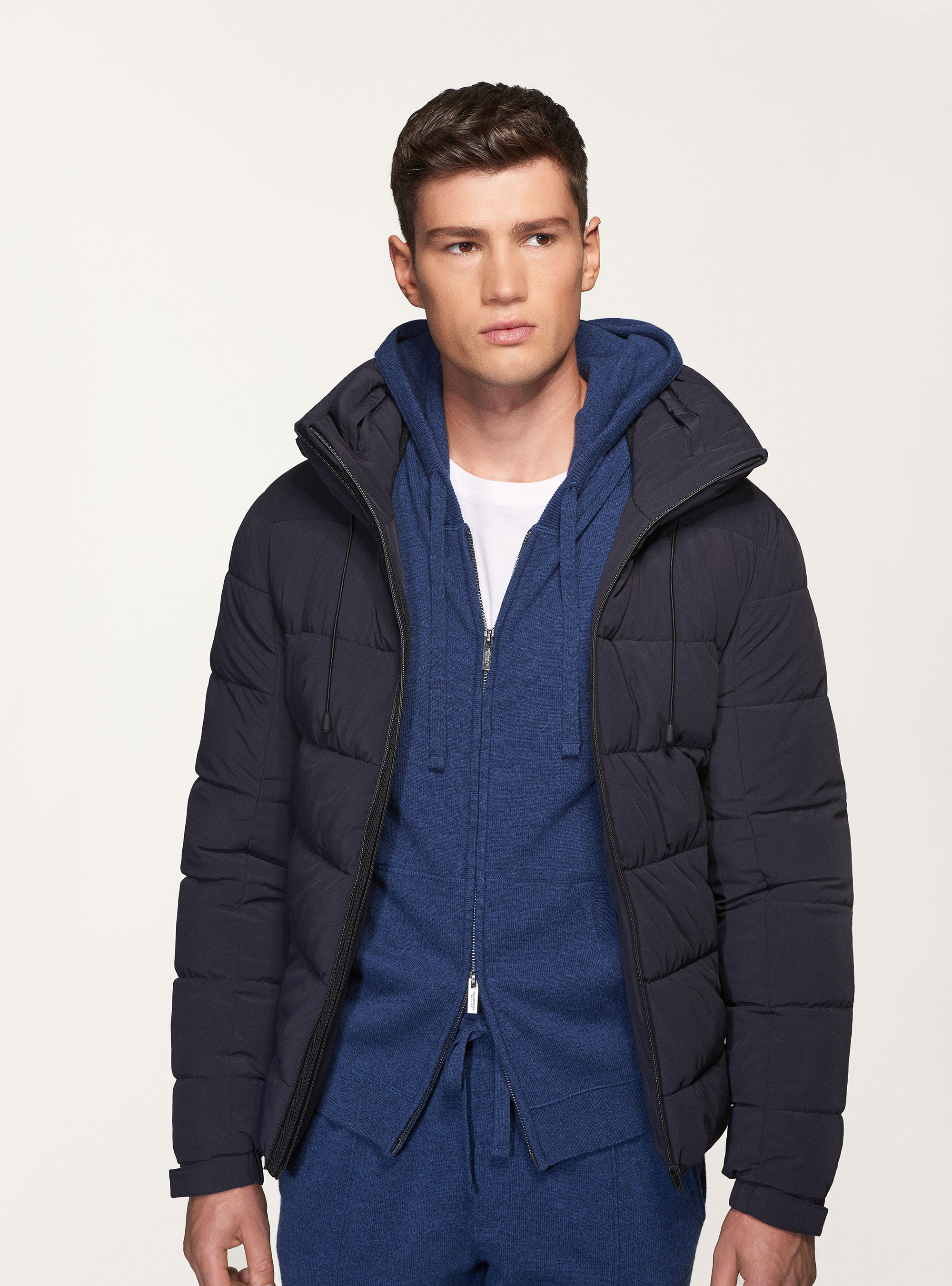 Quilted bomber jacket in technical fabric | GutteridgeUS | Jackets and  Vests Sleeveless Uomo