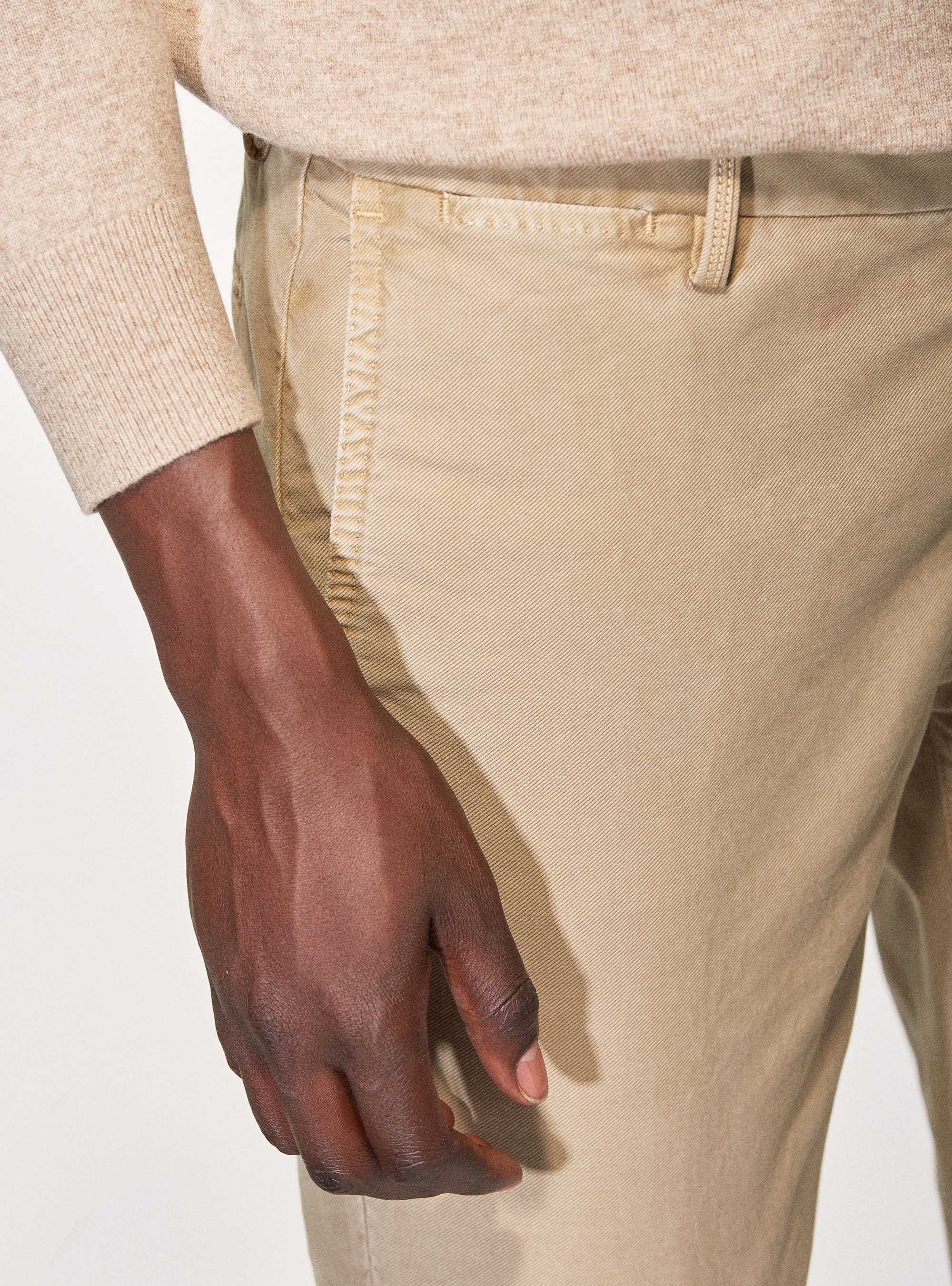 Pantalon slack en coton teint à la main | GutteridgeEU | Pantalons Uomo