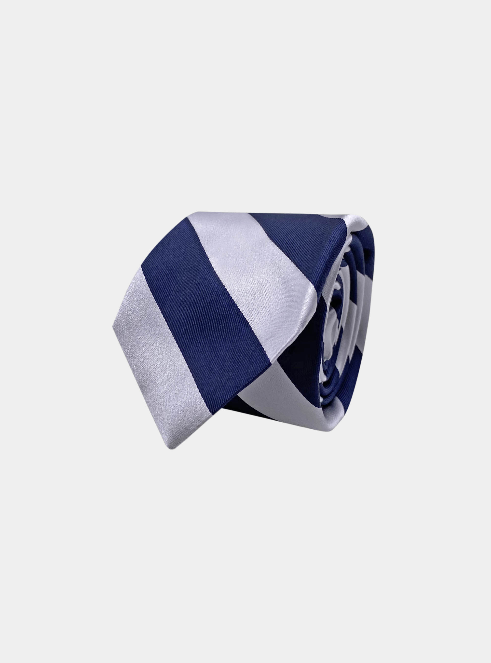Cravate régimentaire en soie | GutteridgeEU | Cravates Uomo