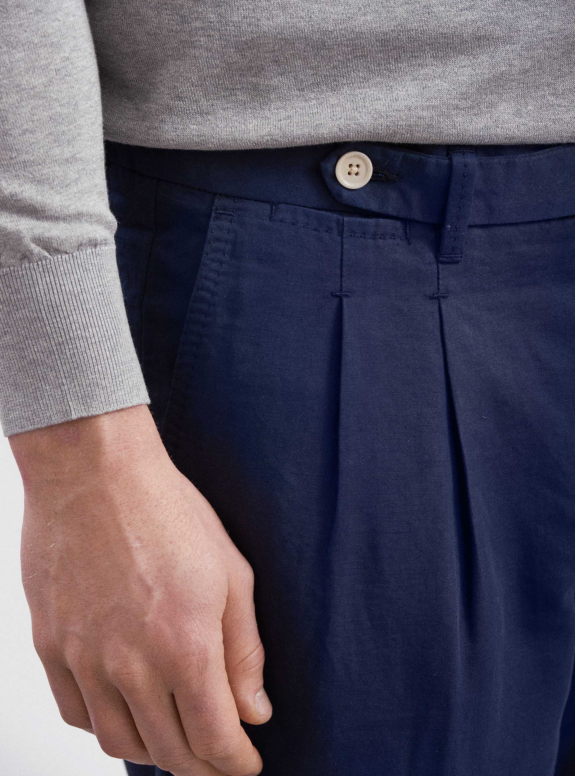 Pantaloni con pince in lino e cotone | Gutteridge | Pantaloni Uomo